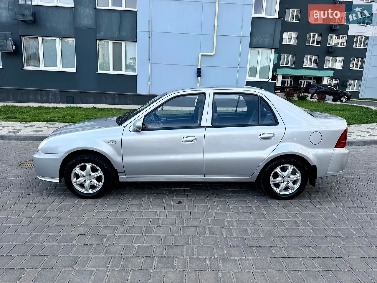 Geely Ck 2012 photo 5