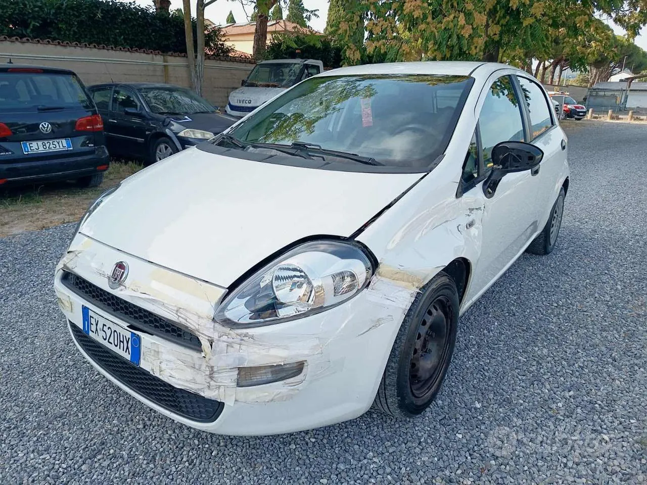 Fiat Punto 2015 photo 3