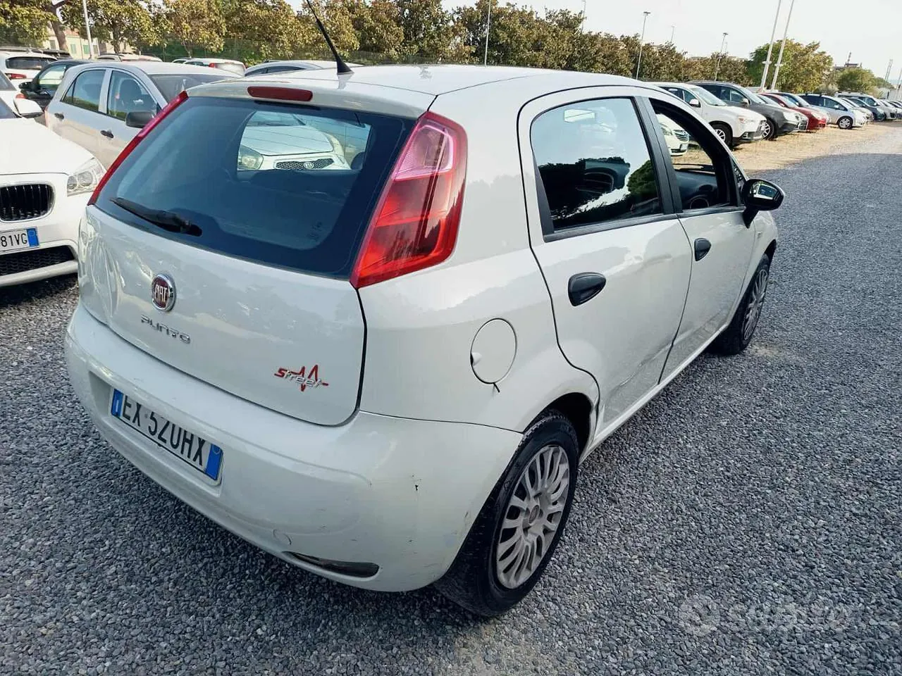 Fiat Punto 2015 photo 4