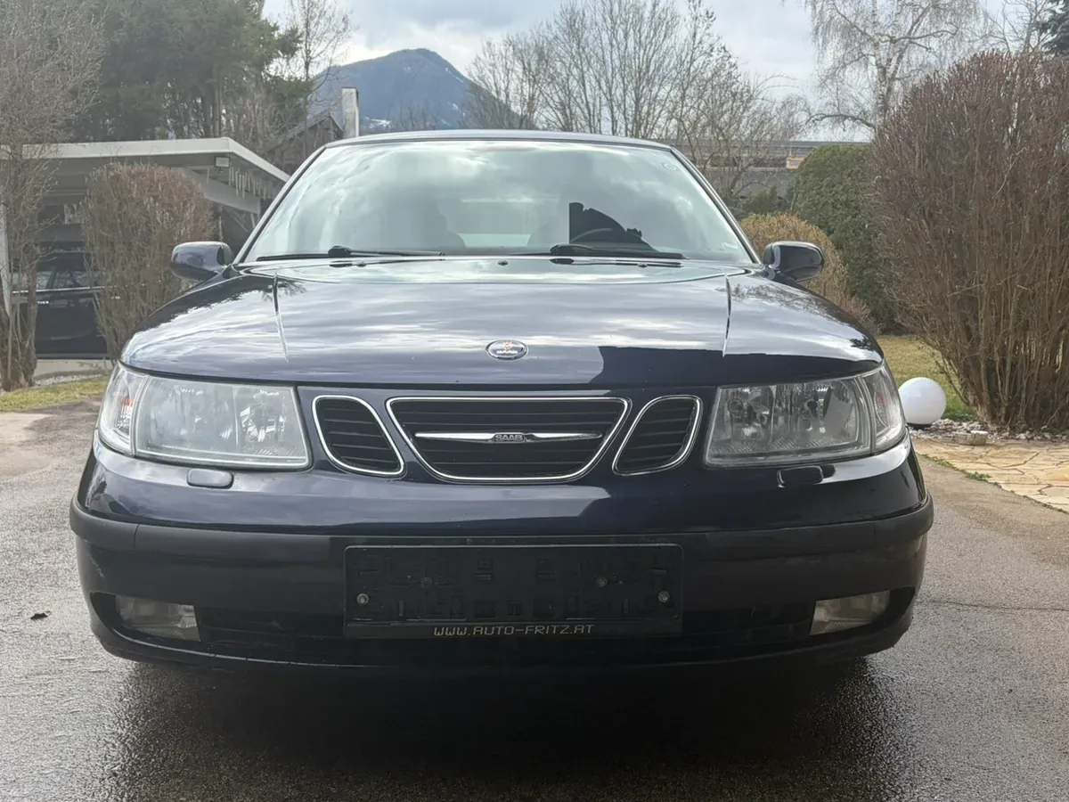 Saab 9-5 2003 photo 2