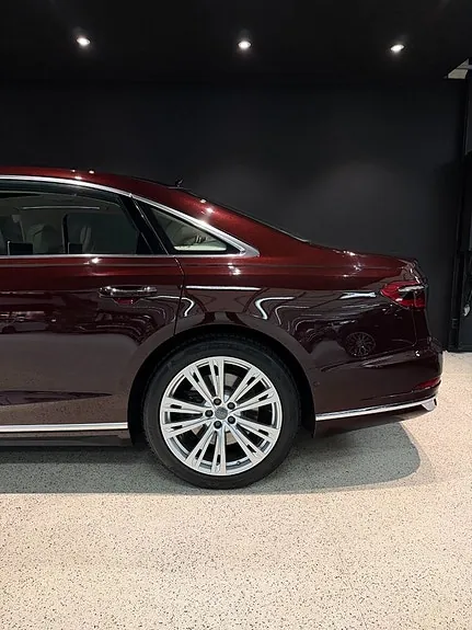Audi A8 2018 photo 4