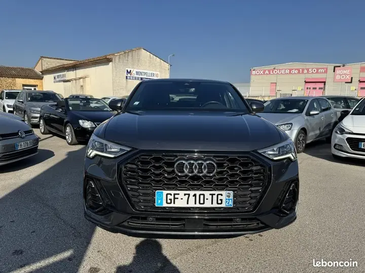 Audi Q3 2022 photo 3