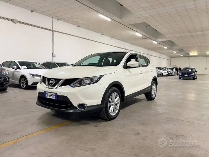 Nissan Qashqai 2014 photo 2