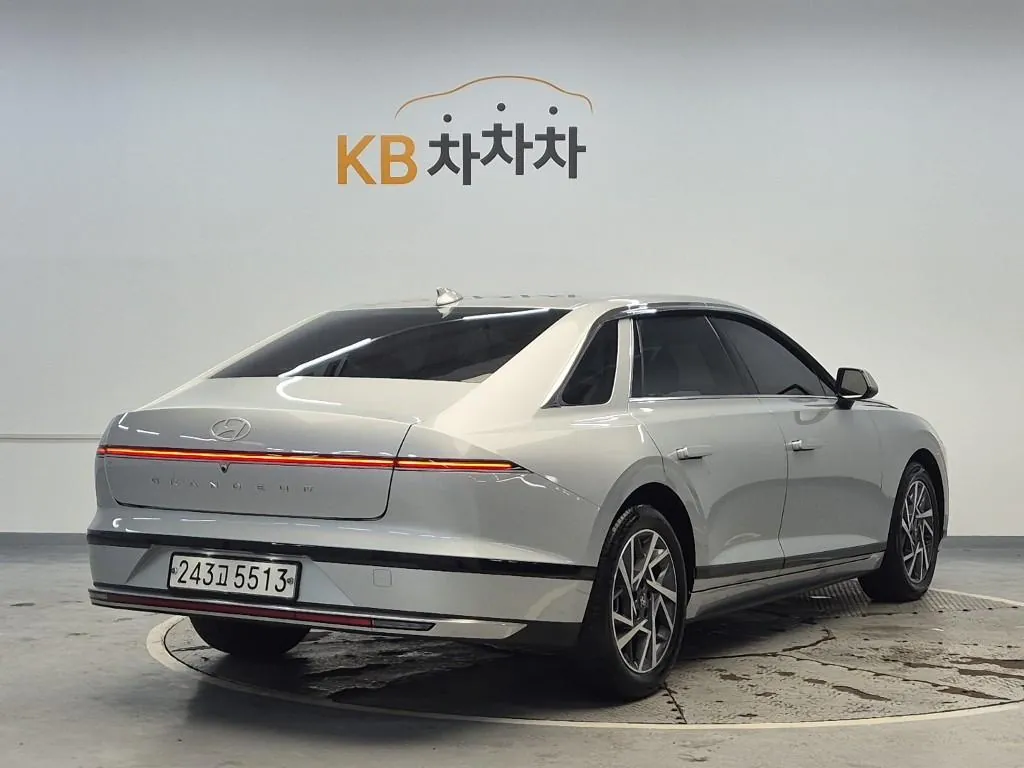 Hyundai Grandeur 2026 photo 3