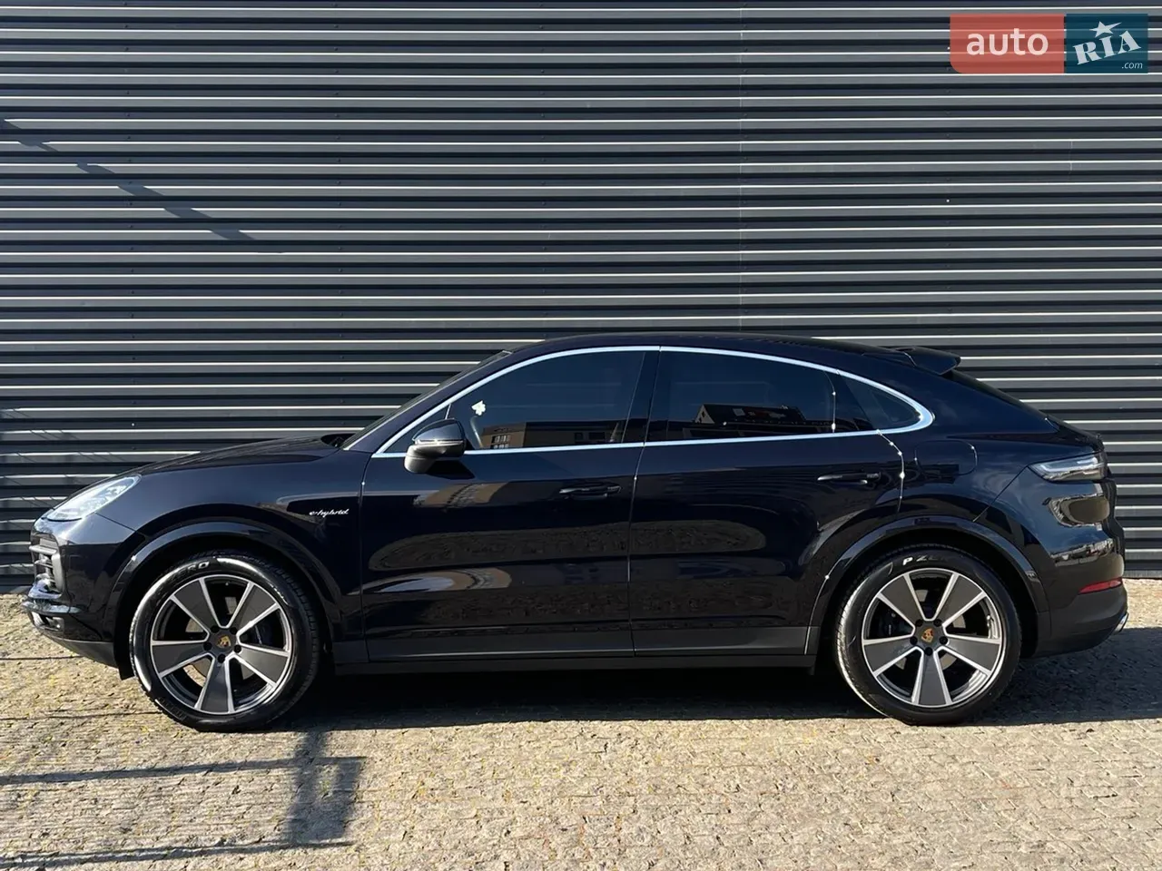 Porsche Cayenne Coupe 2020 photo 2