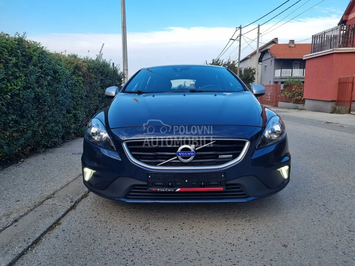 Volvo V40