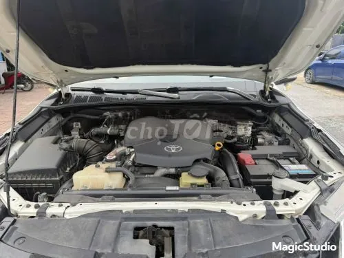 Toyota Fortuner 2017 photo 4