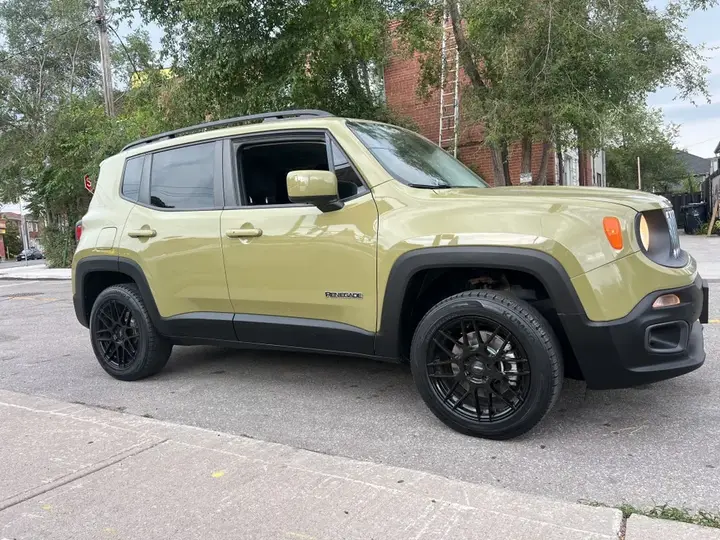 Jeep Renegade 2015 photo 4