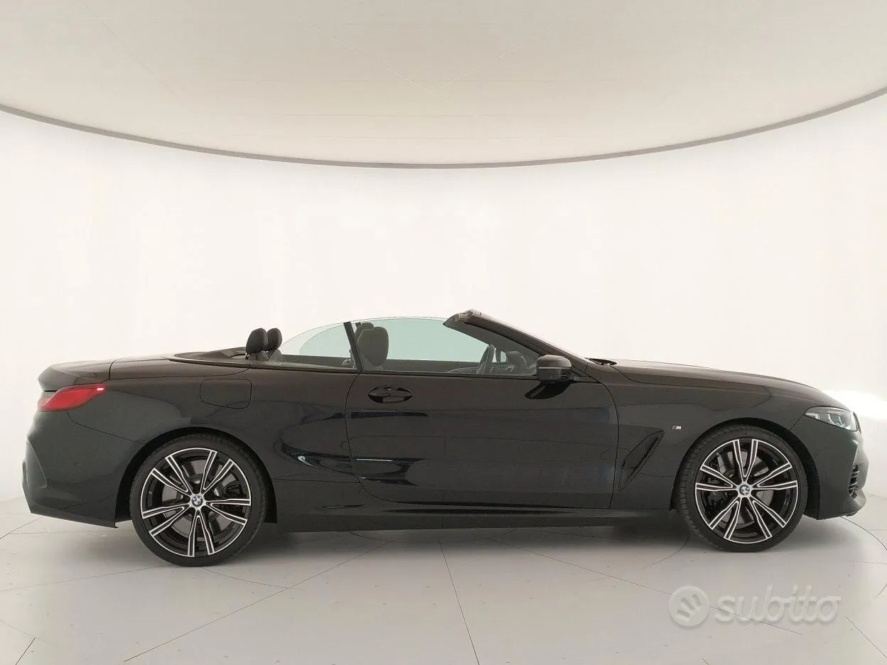 BMW M850I 2025 photo 4