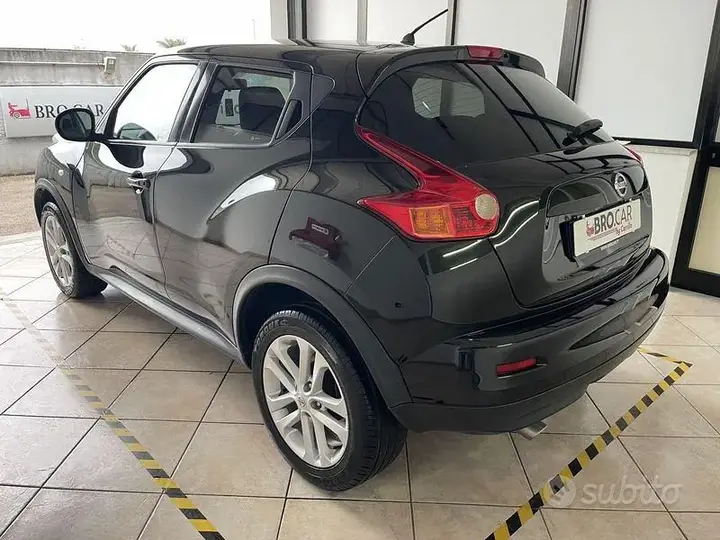 Nissan Juke 2012 photo 4