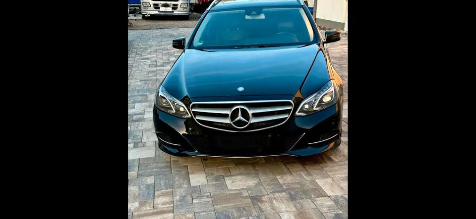 Mercedes-Benz E 300 Avantgarde