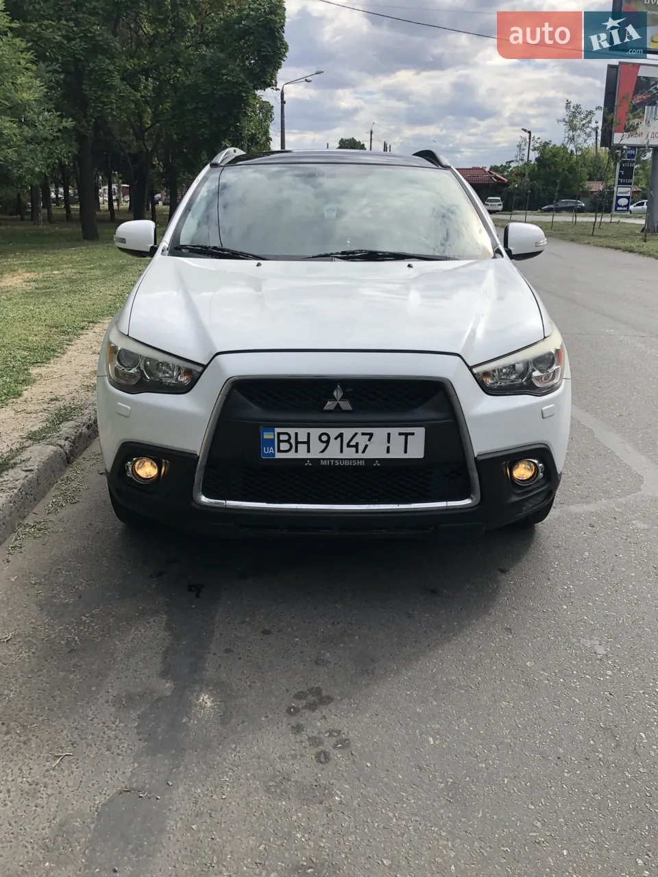 Mitsubishi Asx 2010 photo 2