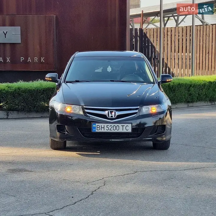 Honda Accord 2006 photo 2