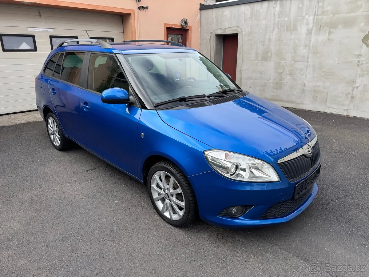 Skoda Fabia 2014 photo 3