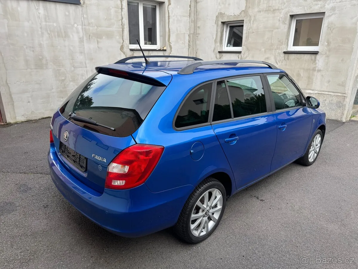 Skoda Fabia 2014 photo 5