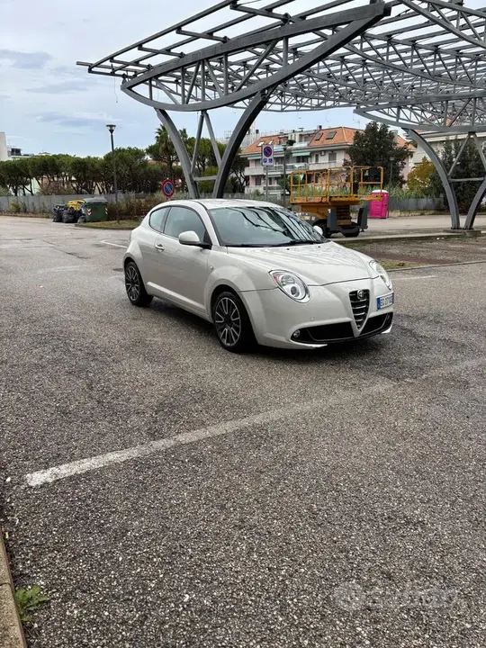 Alfa Romeo Mito 2011 photo 2
