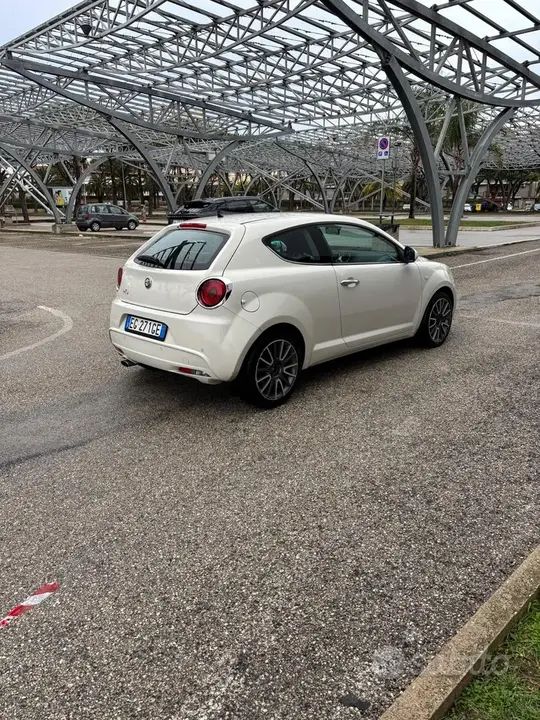 Alfa Romeo Mito 2011 photo 4