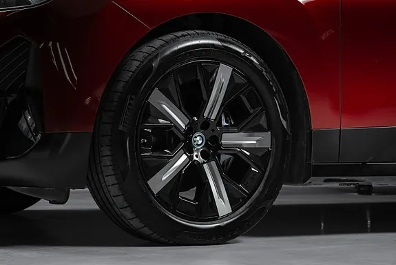 BMW Ix 2022 photo 3