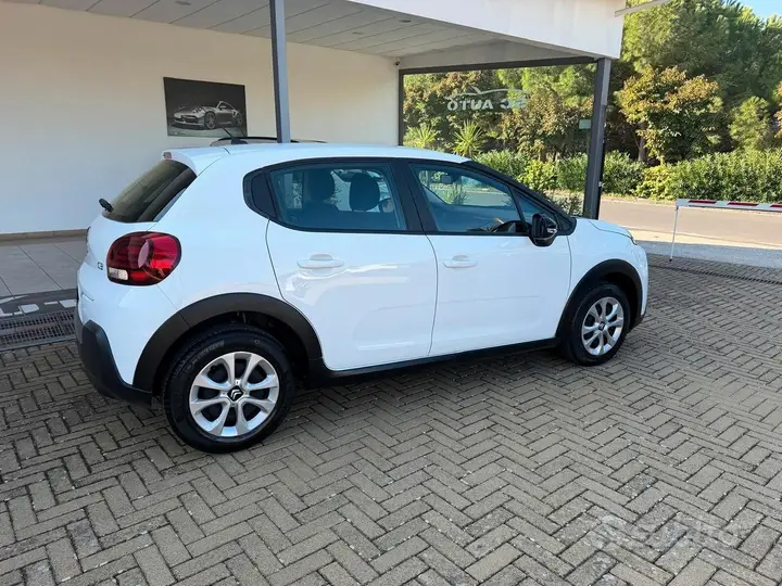 Citroen C3 2022 photo 2