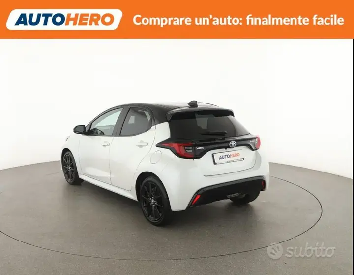 Toyota Yaris 2022 photo 4