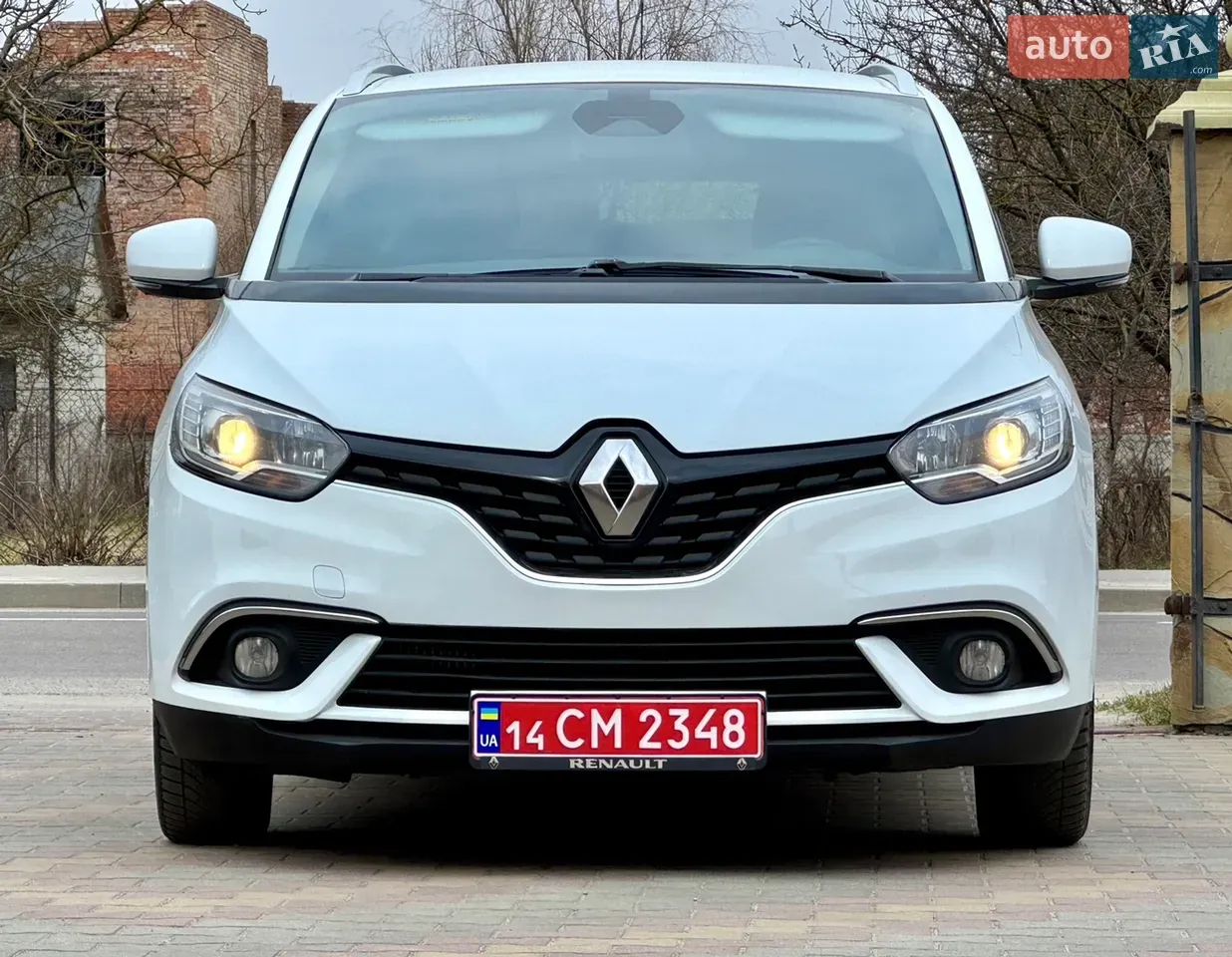 Renault Grand Scenic 2017 photo 2