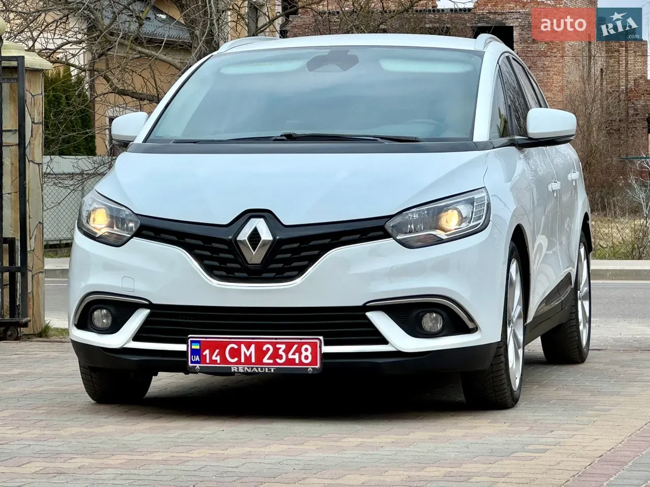 Renault Grand Scenic 2017 photo 3