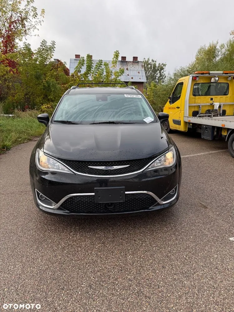 Chrysler Pacifica