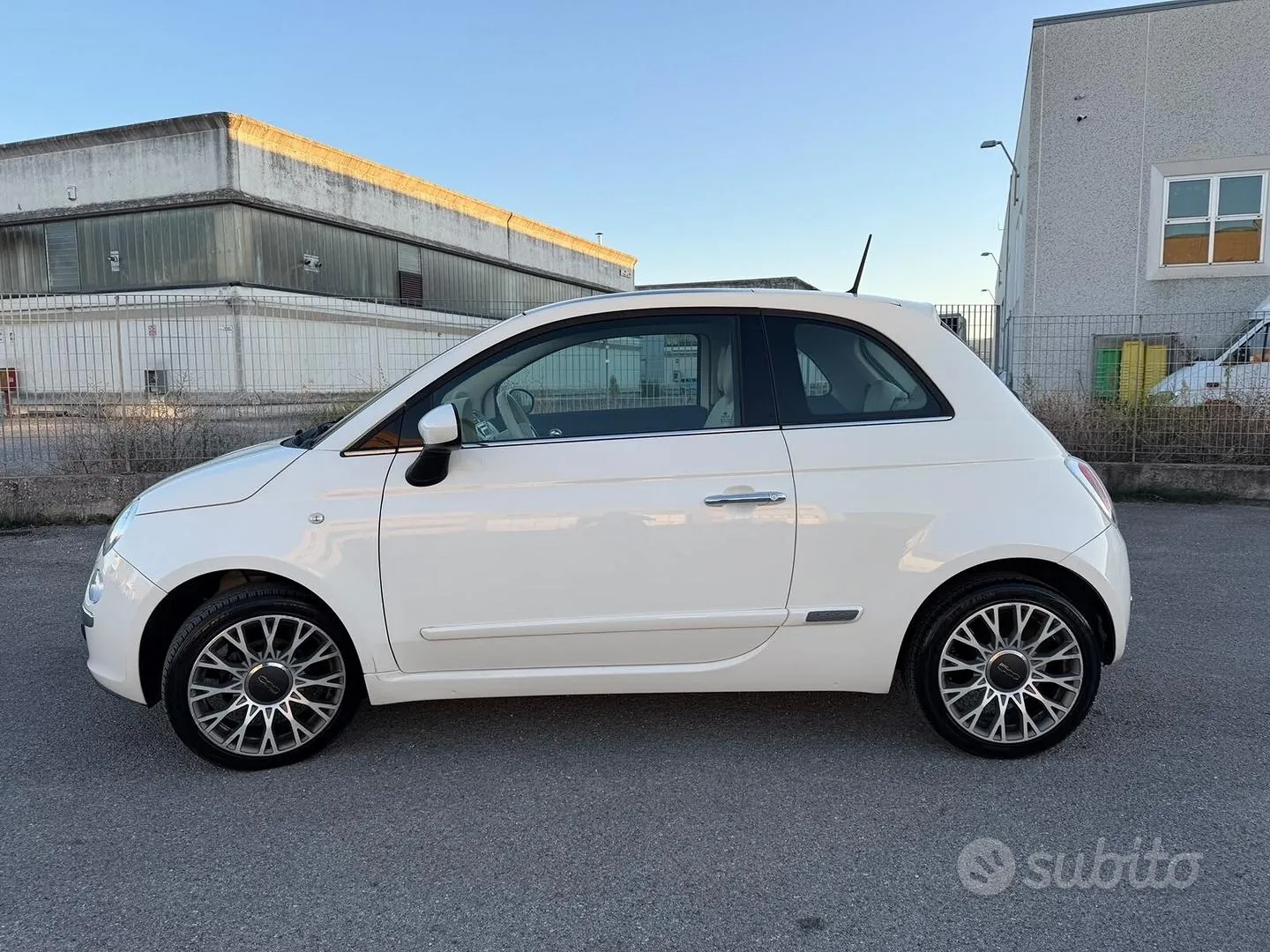 Fiat 500 2015 photo 4