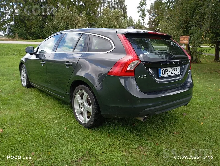 Volvo V60 2011 photo 4