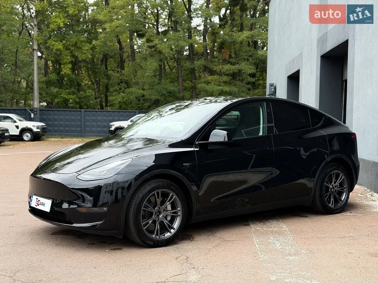 Tesla Model Y 2024 photo 4