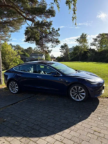 Tesla Model 3 2019 photo 4