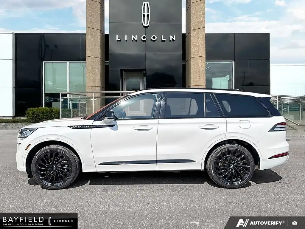 Lincoln Aviator 2023 photo 3