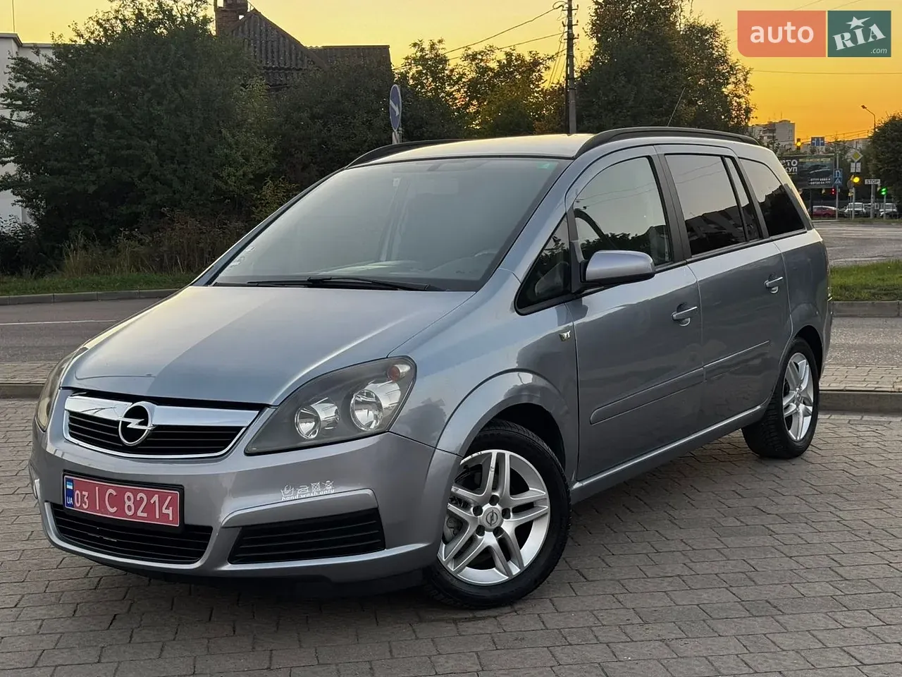 Opel Zafira 2007 photo 2