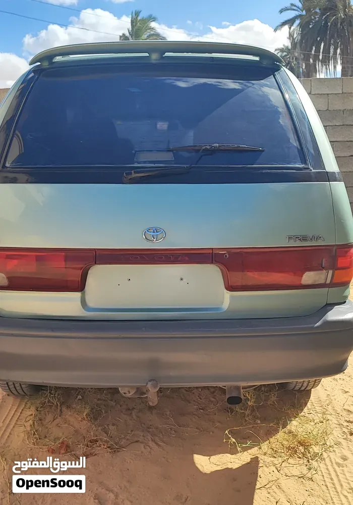 Toyota Previa 1998 photo 3