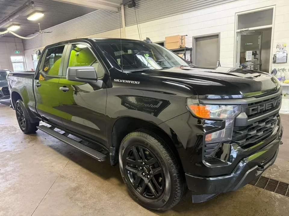 Chevrolet Silverado 1500 2022 photo 3