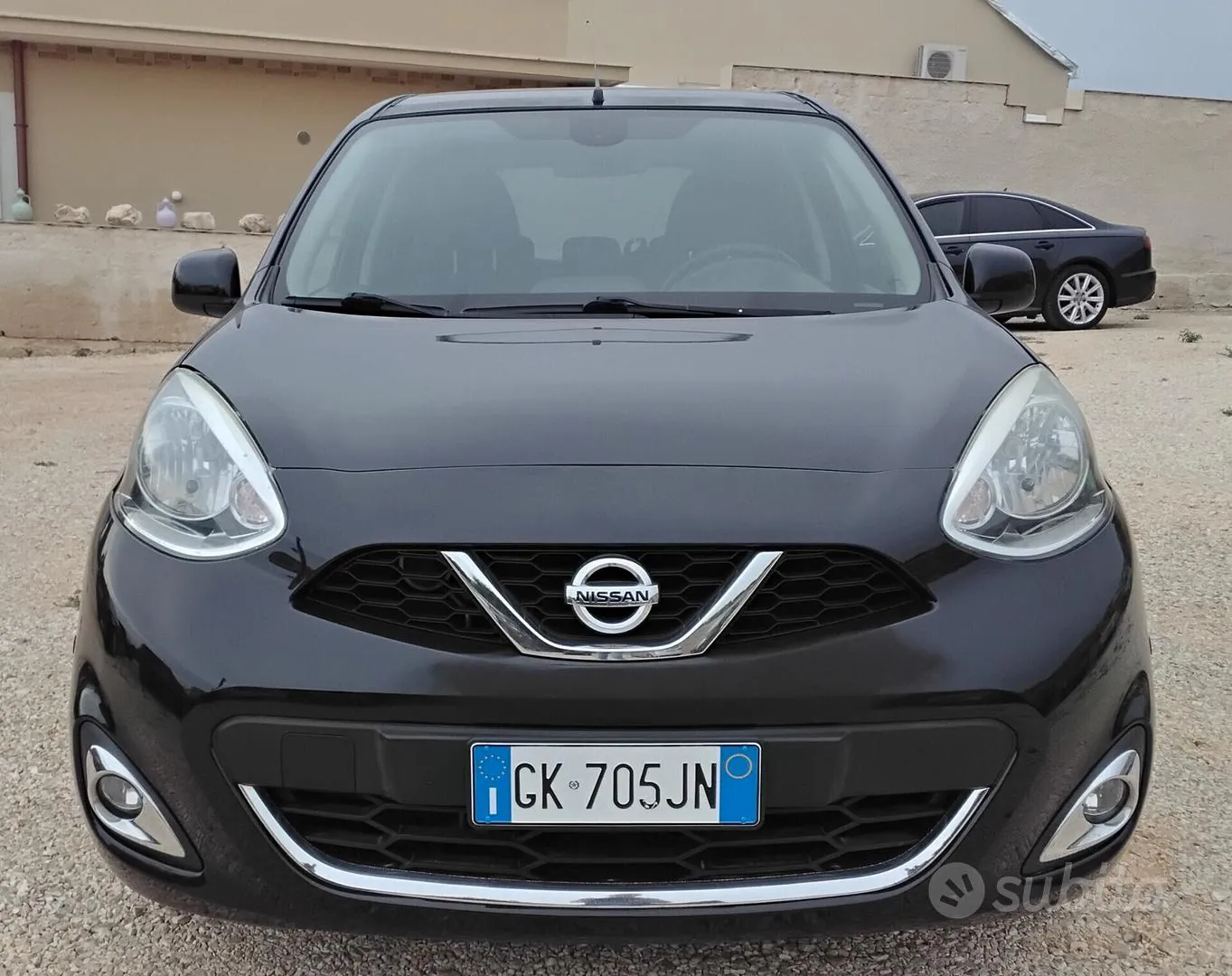 Nissan Micra 2015 photo 2