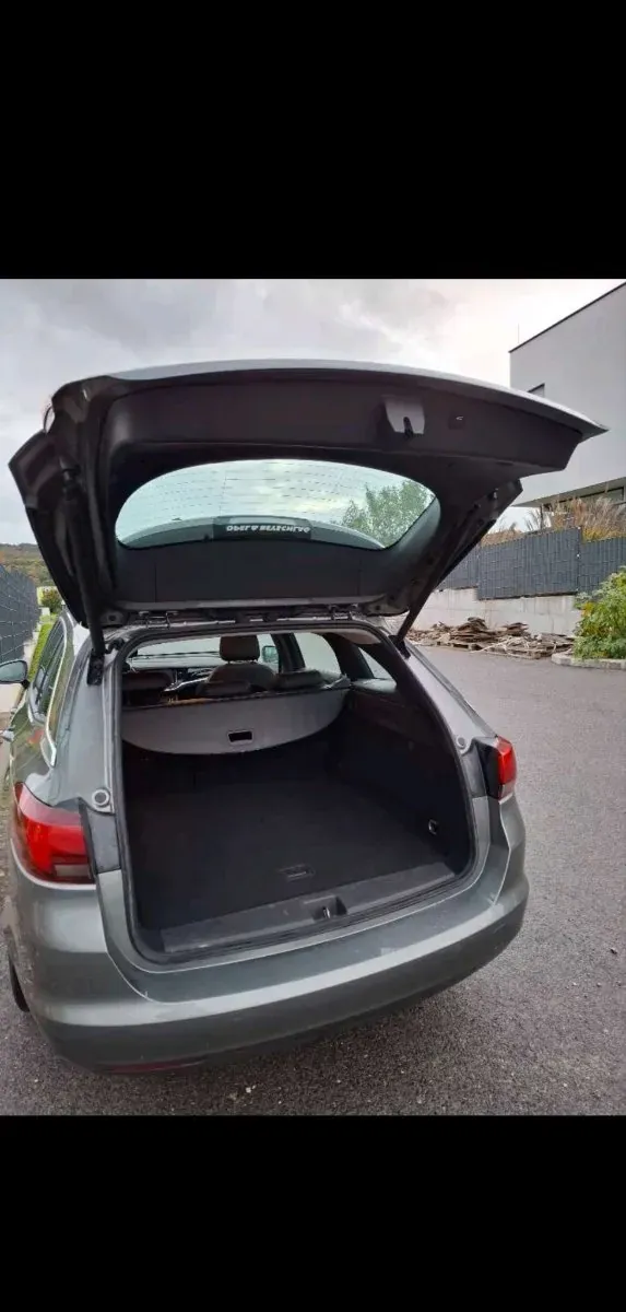 Opel Astra 2020 photo 3