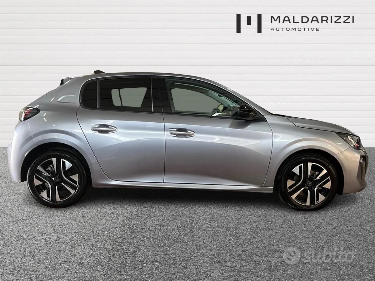 Peugeot 208 2025 photo 5