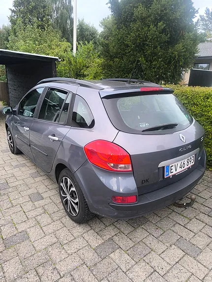 Renault Clio 2011 photo 4