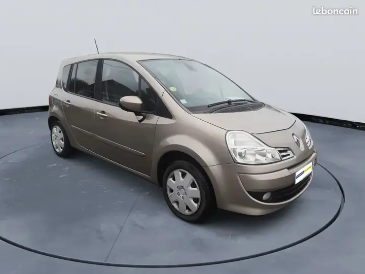 Renault Grand Modus 2009 photo 2