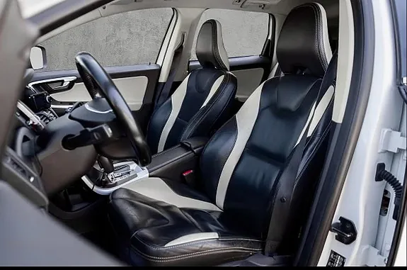 Volvo Xc60 2011 photo 2