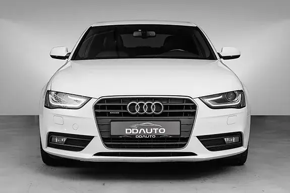 Audi A4 2012 photo 4