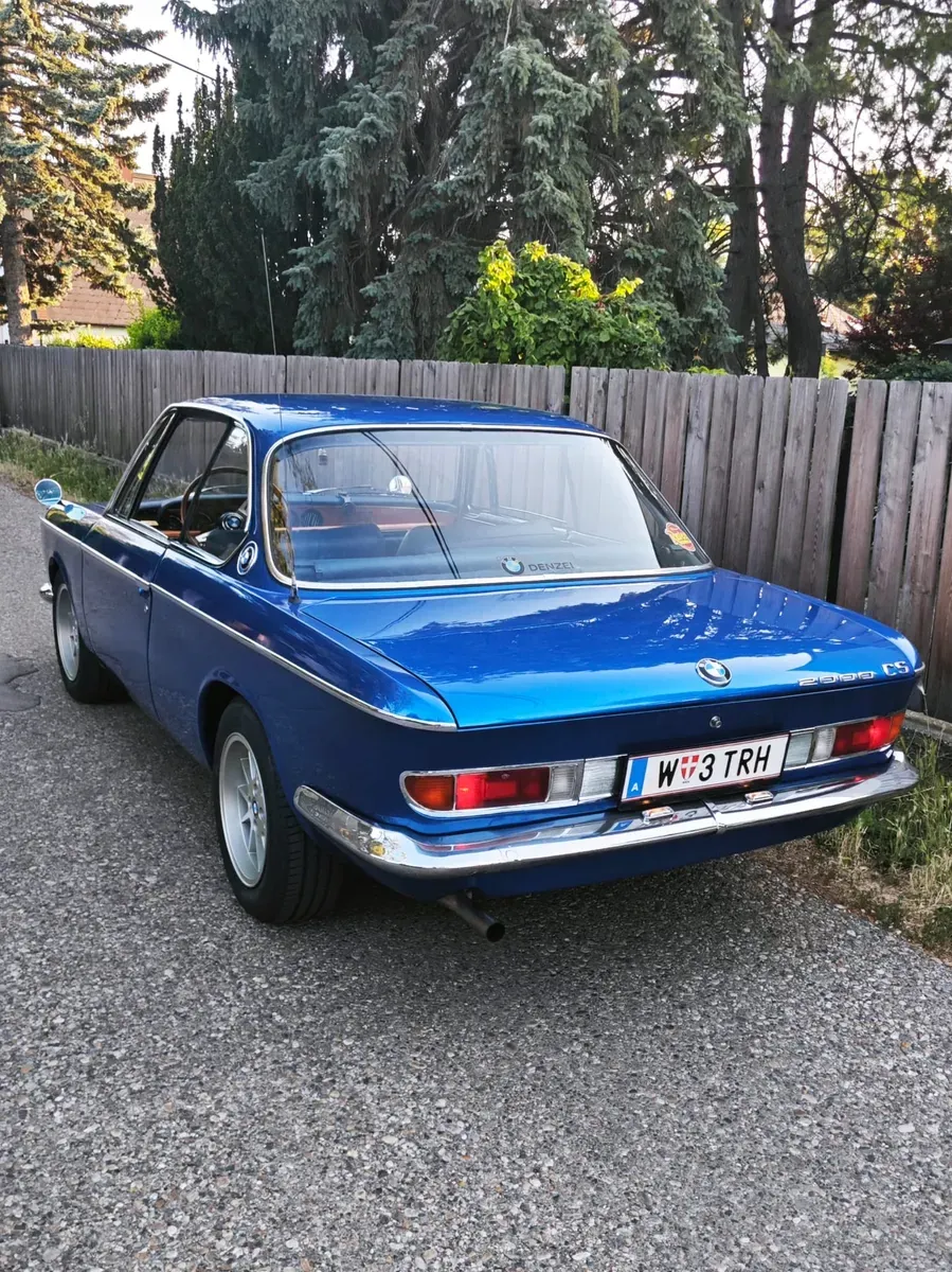 BMW 2000 Cs (E120) 1968 photo 2