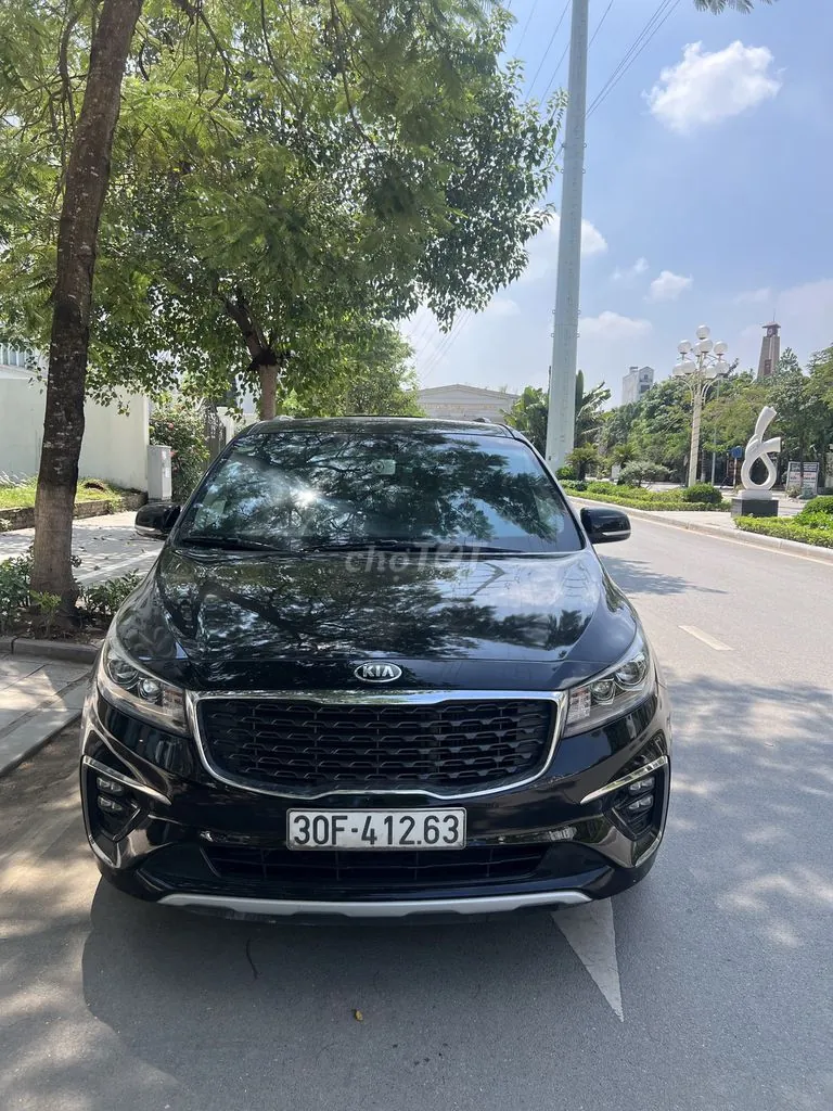 Kia Sedona 2018 photo 2