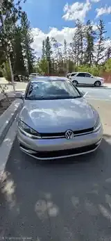 Volkswagen Golf 2018 photo 2