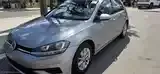 Volkswagen Golf 2018 photo 3