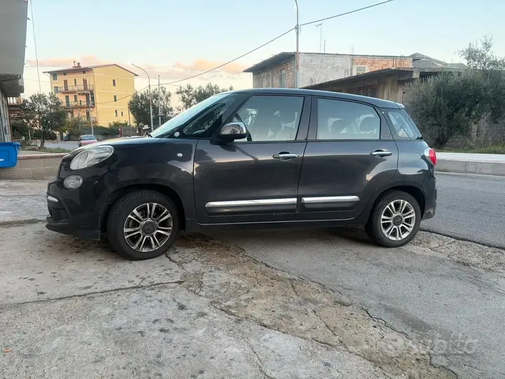 Fiat 500L 2018 photo 3