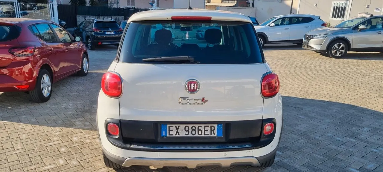 Fiat 500L 2014 photo 2