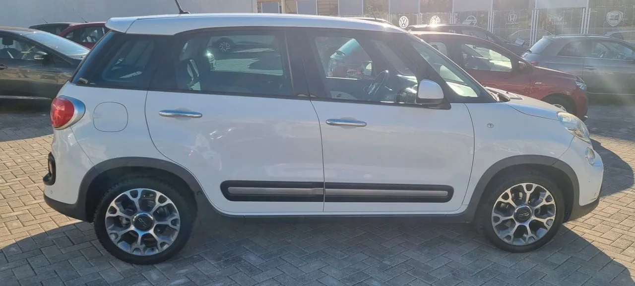 Fiat 500L 2014 photo 3