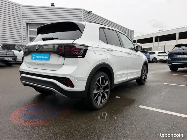 Volkswagen T-Cross 2025 photo 4